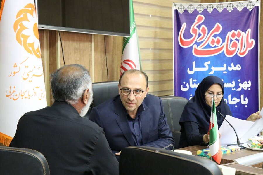 گفت‌وگوی بی‌واسطه با جامعه هدف در چهارشنبه های ملاقات‌ مردمی