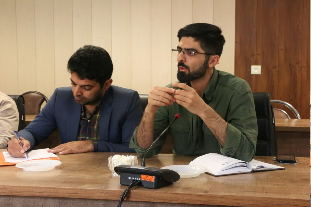 نشست تعاملی بنیاد مستضعفان با اداره کل بهزیستی استان همدان