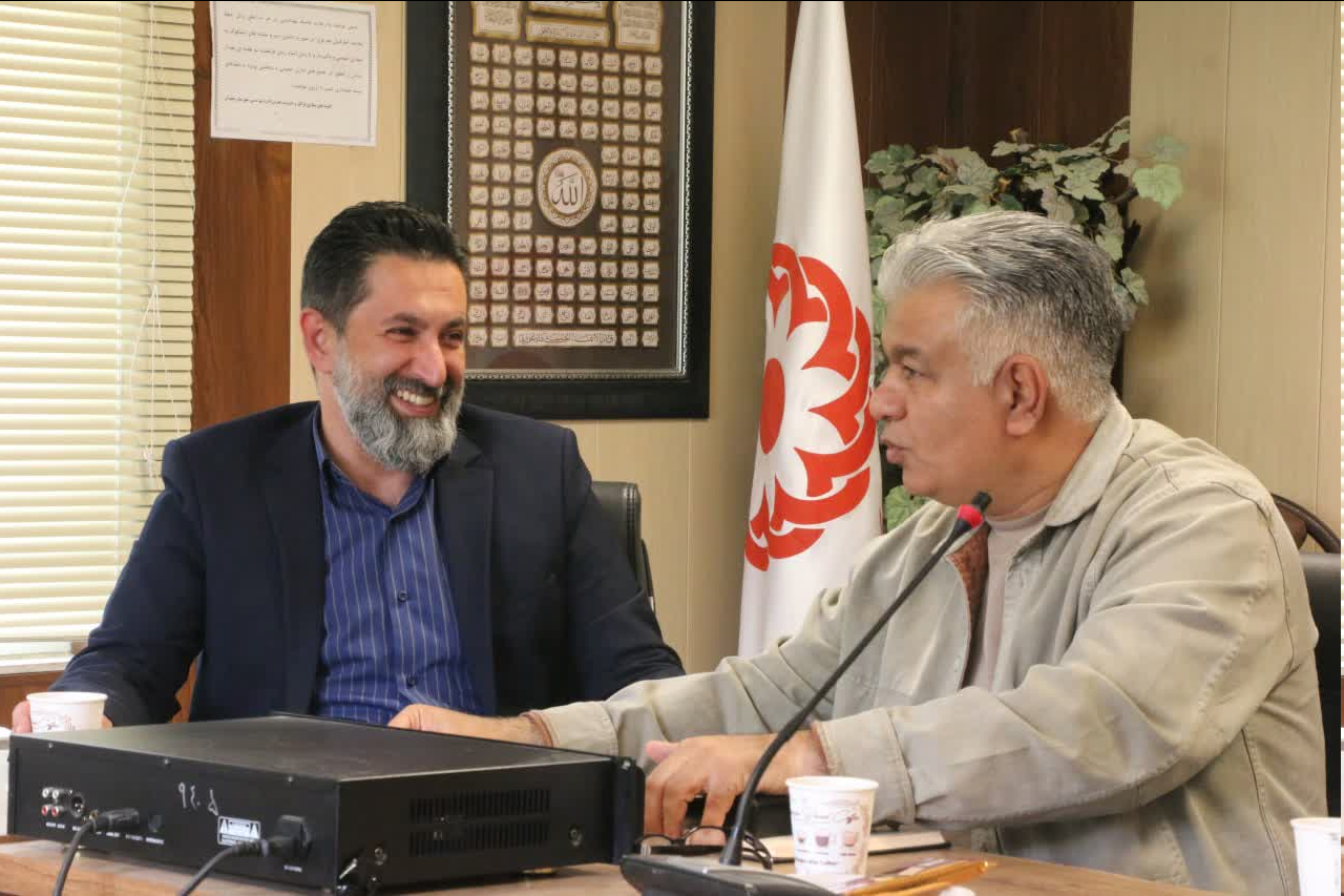 نشست تعاملی بنیاد مستضعفان با اداره کل بهزیستی استان همدان