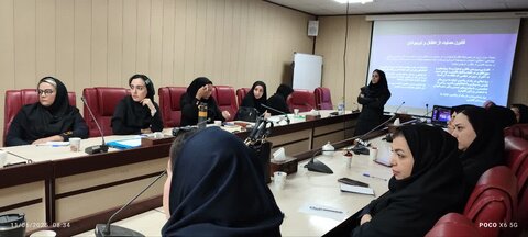 دوره آموزشی کودک آزاری با تأکید بر دستورالعمل های اورژانس اجتماعی و قانون حمایت از کودکان و نوجوانان برگزار شد