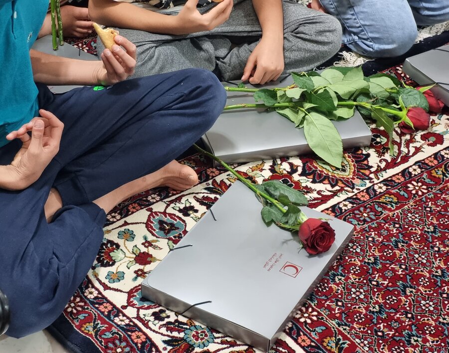 هلال احمر ـ بهزیستی