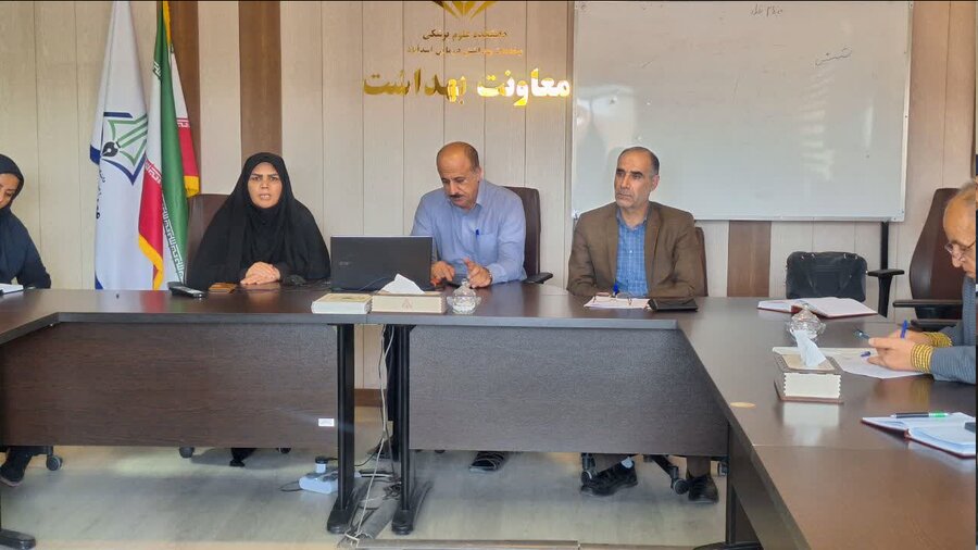 برگزاری کمیته سلامت و امور بیمه ای سالمندان اسداباد