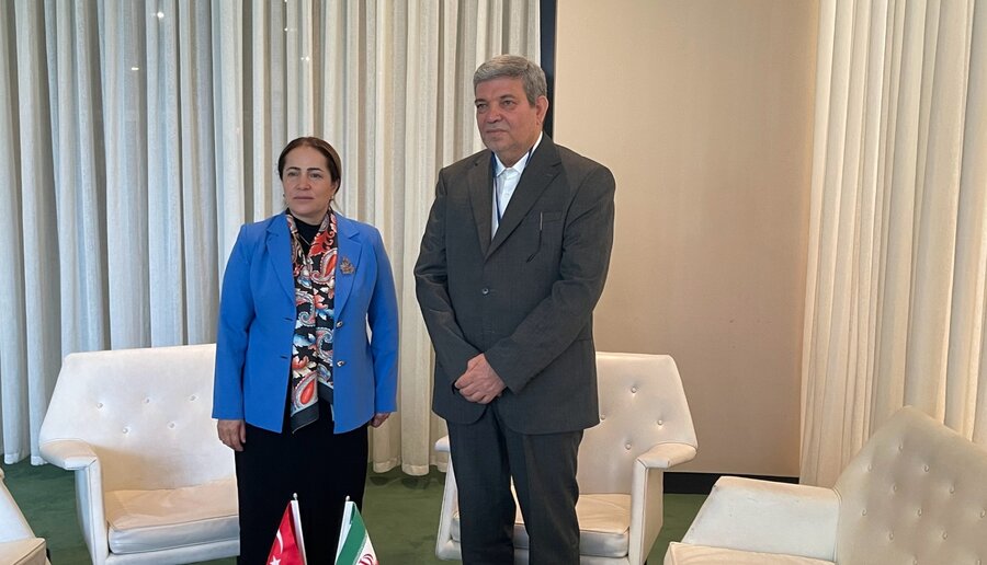 دیدار با هیئت ترکیه ای