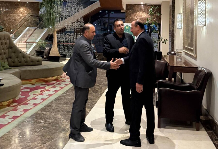 معرفی خدمات و جلب مشارکتهای مردمی و سرمایهگذاری برای حمایت از جامعه هدف