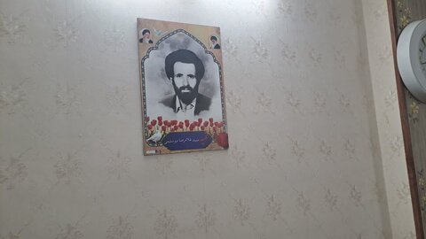 دیدار رئیس بهزیستی و فرزندان مرکز نگهداری «آغوش مهربان منجی» با خانواده شهید سید غلامرضا میرسلیمی به مناسبت عید غدیر خم