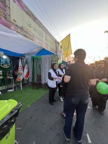 توزیع غذای گرم بین مددجویان جامعه هدف بهزیستی شهرستان ساوجبلاغ