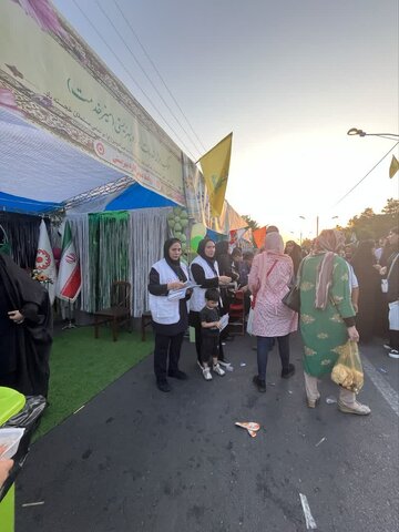 توزیع غذای گرم بین مددجویان جامعه هدف بهزیستی شهرستان ساوجبلاغ