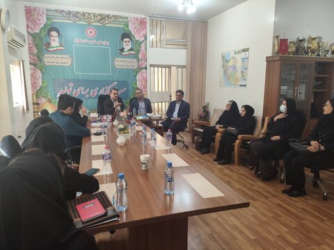 جلسه بررسی آمادگی مراکز شبانه‌روزی معلولین بهزیستی خوزستان برگزار شد