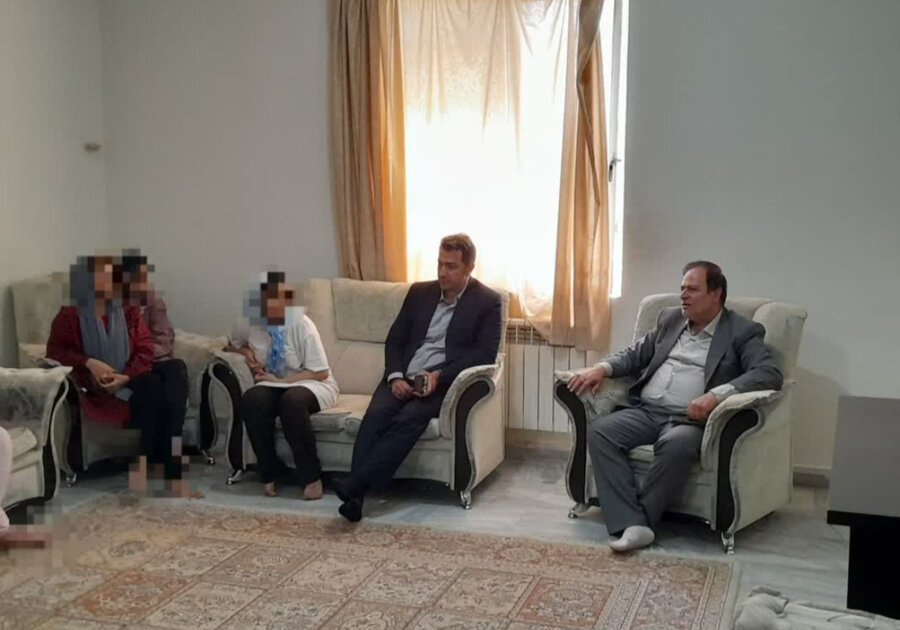 بازدید مدیر بهزیستی شهرستان کرج از مراکز تخصصی مشاوره و مدیریت بحران