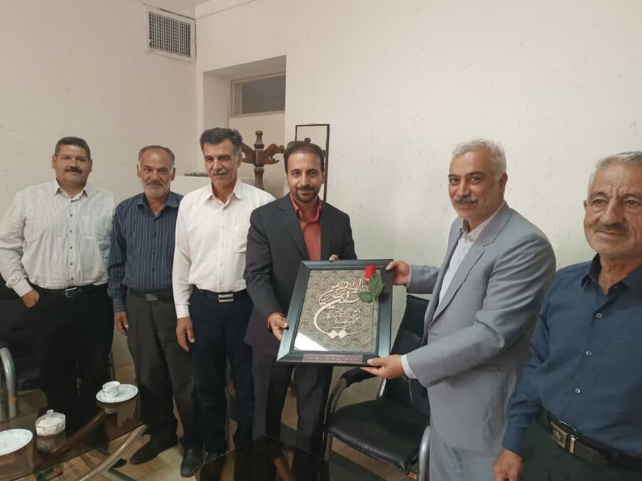 دیدار اعضای هیئت مدیره موسسه فرزانگان با سرپرست بهزیستی شهرستان مهریز دیدار اعضای هیئت مدیره موسسه فرزانگان با سرپرست بهزیستی شهرستان مهریز