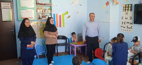 بازدید رئیس و مسئول حراست بهزیستی دهگلان از مراکز غیردولتی
