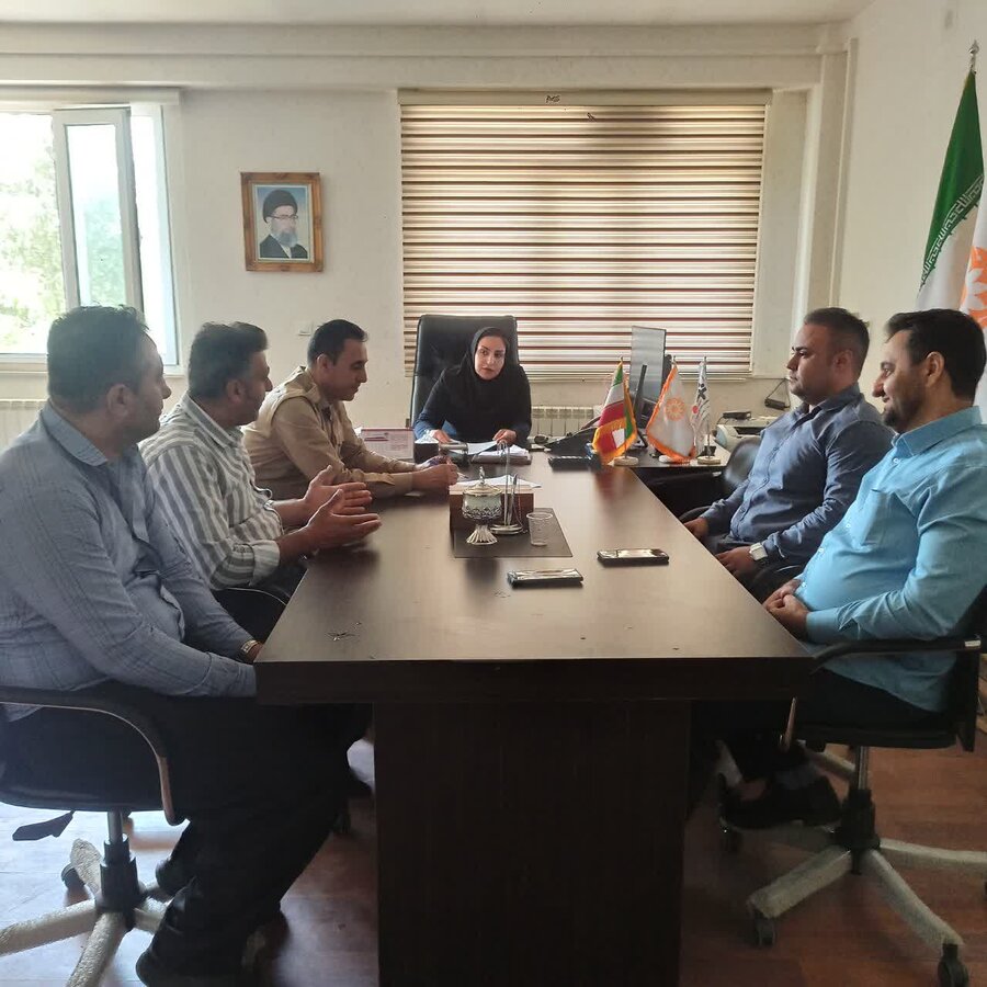 برگزاری کمیته مدیریت بحران در بهزیستی کامیاران
