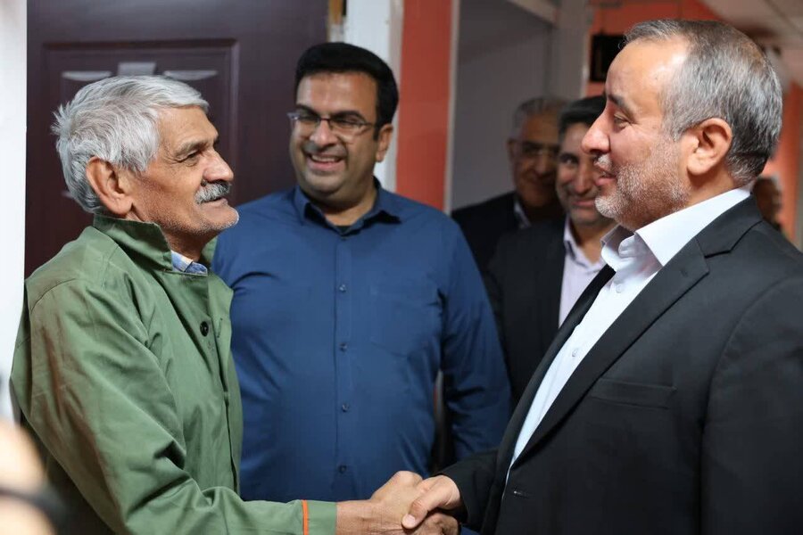 خراسان جنوبی-در آستانه روز تکریم از بازنشستگان وسالمندان انجام شد 