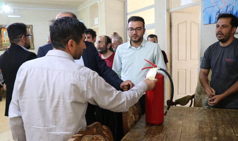 بازدید مدیرکل بهزیستی استان از مرکز توانبخشی و مراقبتی معلولین جسمی حرکتی فانوس ارومیه