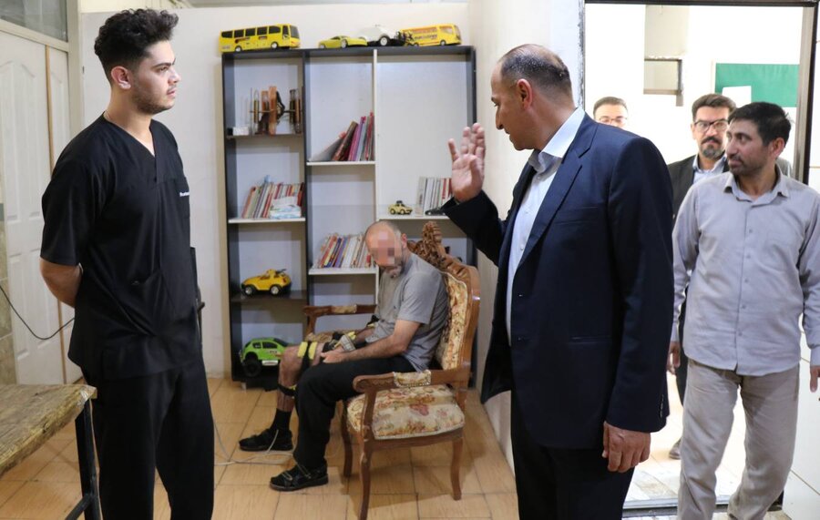 بازدید مدیرکل بهزیستی استان از مرکز توانبخشی و مراقبتی معلولین جسمی حرکتی فانوس ارومیه