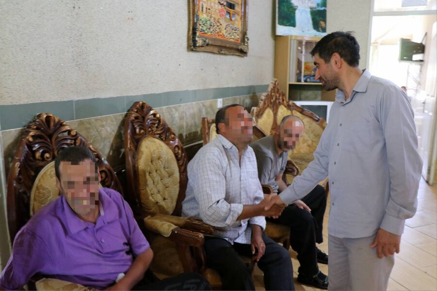 بازدید مدیرکل بهزیستی استان از مرکز توانبخشی و مراقبتی معلولین جسمی حرکتی فانوس ارومیه