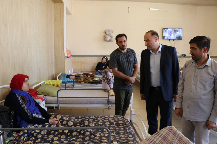 بازدید مدیرکل بهزیستی استان از مرکز توانبخشی و مراقبتی معلولین جسمی حرکتی فانوس ارومیه