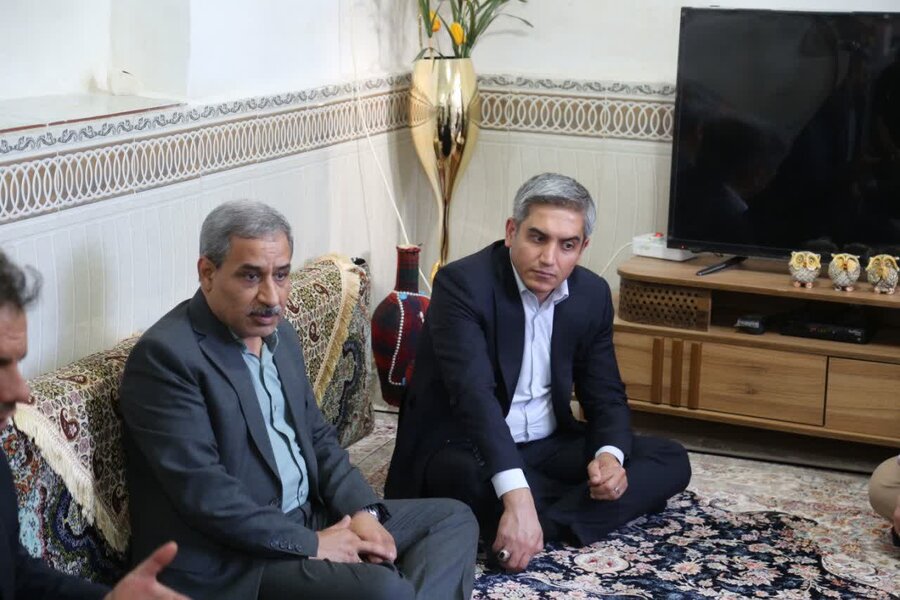 بازدید و دیدار نماینده مردم سنندج در مجلس شورای اسلامی با جامعه هدف بهزیستی