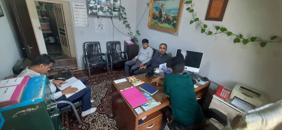 دیواندره | بازدید رئیس و کارشناس پیشگیری از کمپ ترک اعتیاد نساره