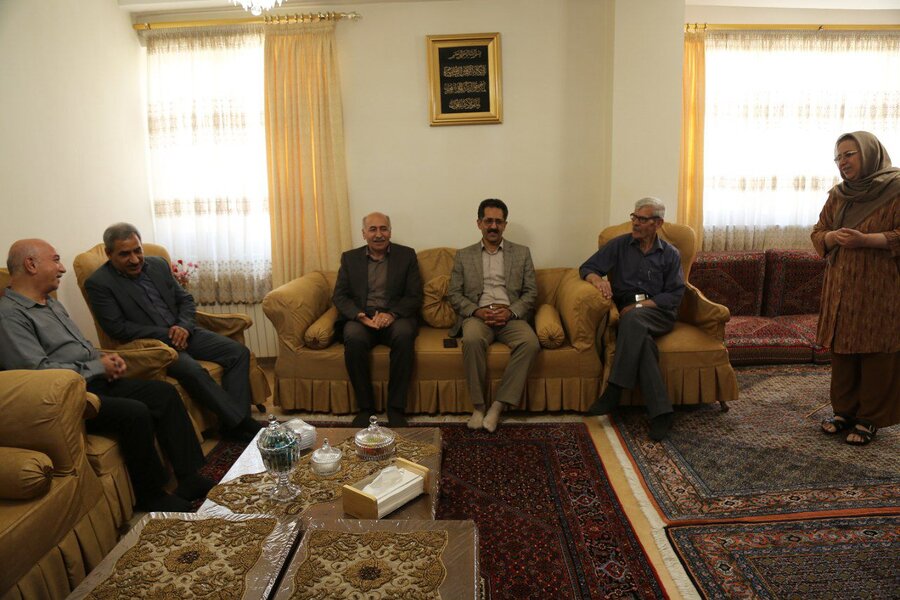 دیدار مدیرکل بهزیستی استان کردستان با بازنشستگان