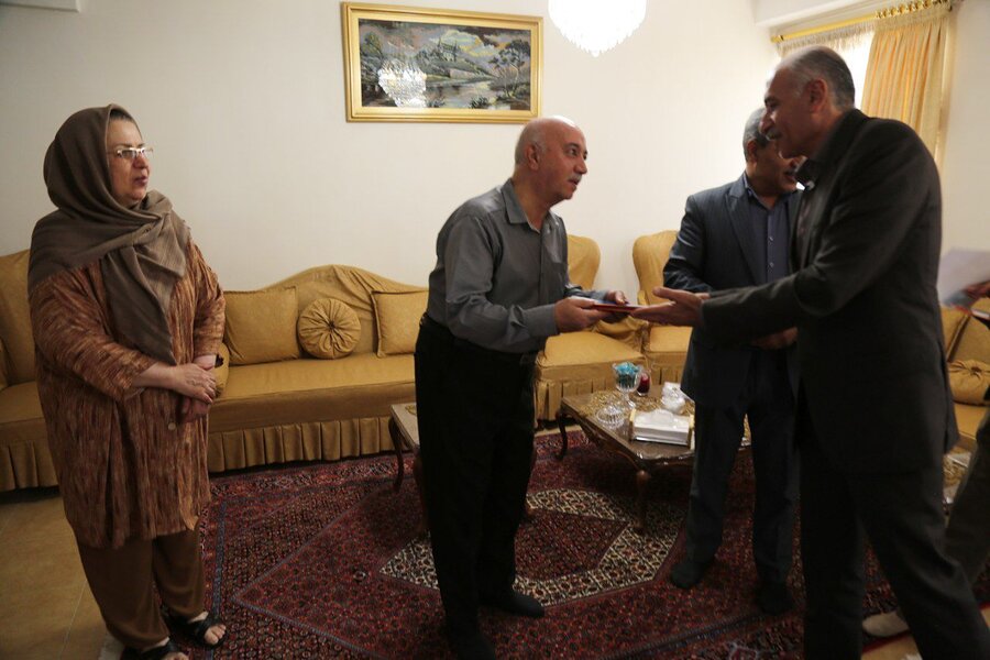 دیدار مدیرکل بهزیستی استان کردستان با بازنشستگان