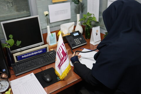 بازدید سرپرست بهزیستی استان بوشهر از روند خدمات تخصی  درمراکز اورژانس اجتماعی ۱۲۳ و خط مشاوره