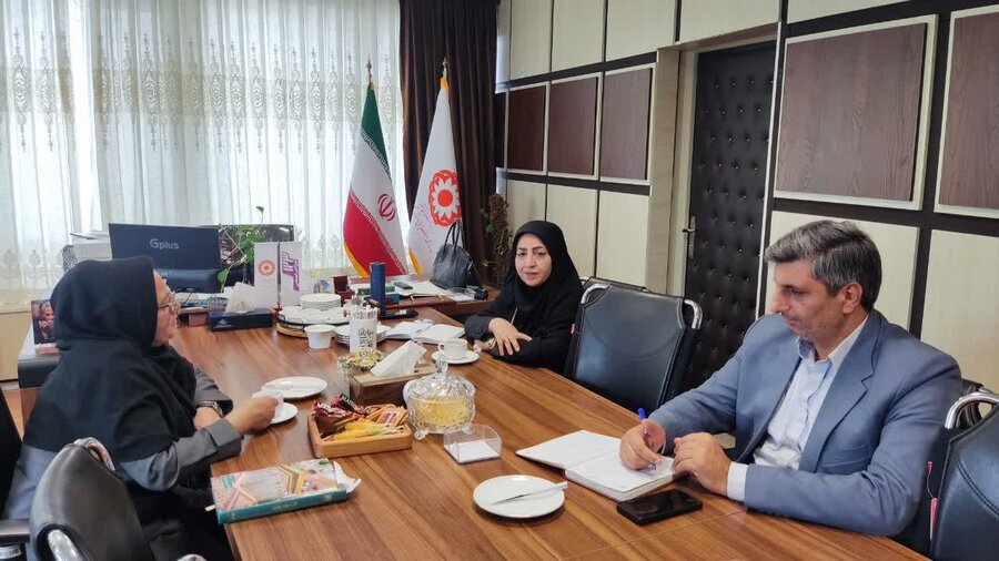 جلسه سرپرست بهزیستی استان با معاونت مشارکتهای مردمی برای جذب حمایتهای مردمی برگزار شد جلسه سرپرست بهزیستی استان با معاونت مشارکتهای مردمی برای جذب حمایتهای مردمی برگزار شد