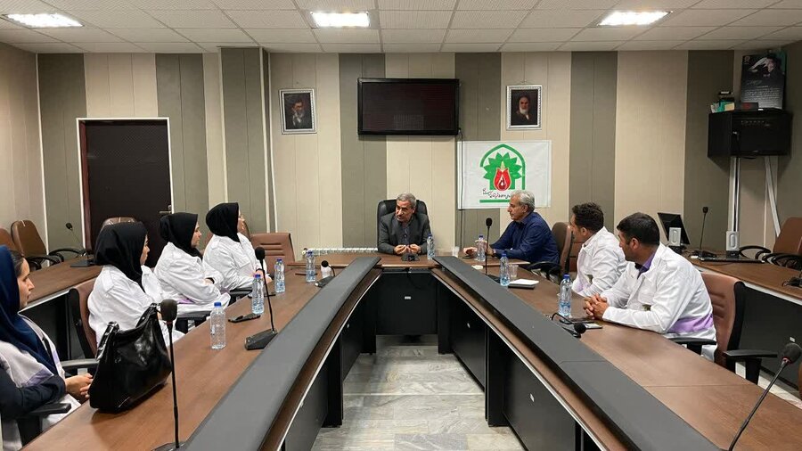 قروه | دیدار مدیرکل بهزیستی استان کردستان با کارکنان اورژانس اجتماعی