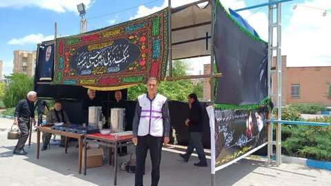 آذر-شرقی*