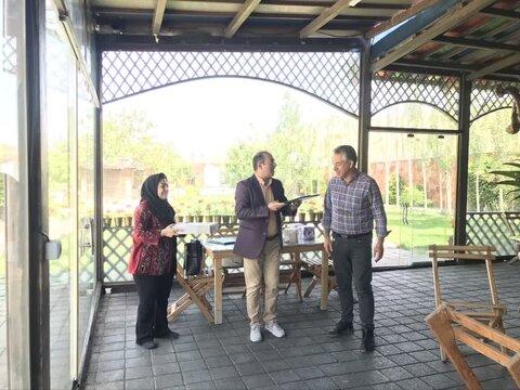 آذر-شرقی.