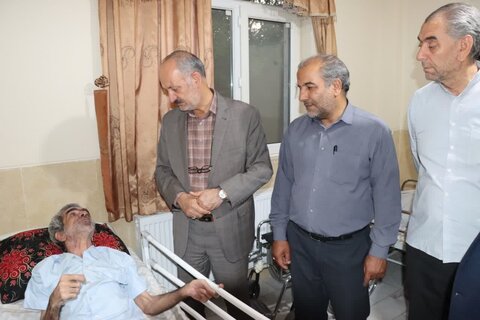 بازدید مسئولان بهزیستی استان مرکزی از مرکز توانبخشی و نگهداری سالمندان ابراهیم‌آباد