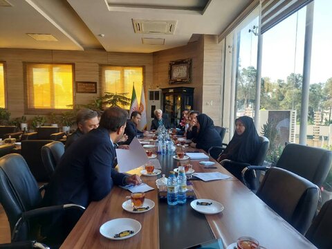 جلسه مدیر کل بهزیستی فارس با معاون سازمان حمل و نقل ریلی فارس برگزار شد: