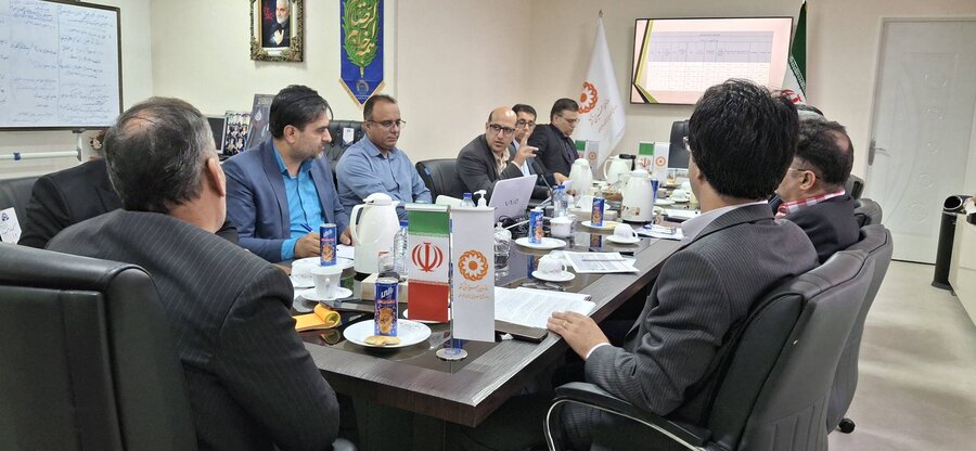 نشست هم‌اندیشی بررسی روند پرداخت تسهیلات تبصره ۲ در اداره کل بهزیستی استان برگزار شد
