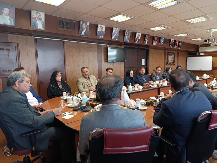 بازدید رئیس سازمان بهزیستی کشور از ادارات بهزیستی استان تهران بازدید رئیس سازمان بهزیستی کشور از ادارات بهزیستی استان تهران