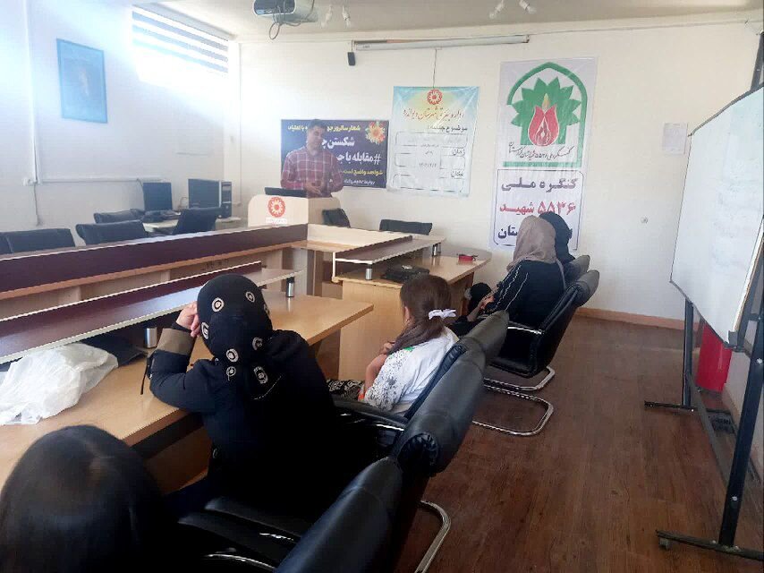 دیواندره | برگزاری کارگاه آموزشی پیشگیری از اعتیاد برای بانوان
