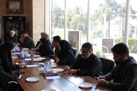 جلسه مدیر کل بهزیستی فارس با رئیس دانشگاه علمی کاربردی