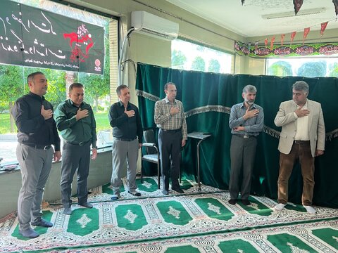 گزارش تصویری|مراسم پرفیض زیارت عاشورا در سومین روز از دهه ی محرم برگزار شد