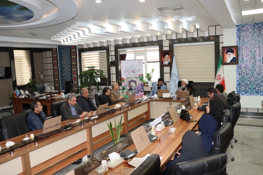 دیدار سرپرست بهزیستی استان مرکزی با رئیس‌کل دادگستری به مناسبت هفته قوه قضاییه / تأکید بر توسعه همکاری‌های مشترک در حوزه آسیب‌های اجتماعی