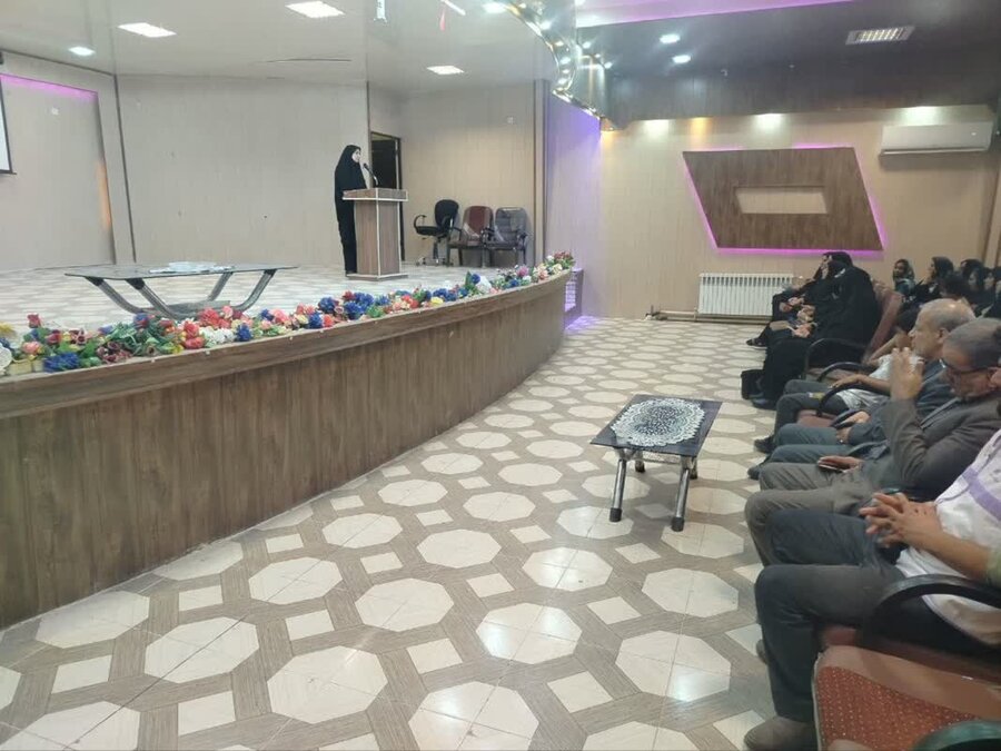 برگزاری دوره آموزشی توانمندسازی زنان تحت پوشش اداره بهزیستی نرماشیر