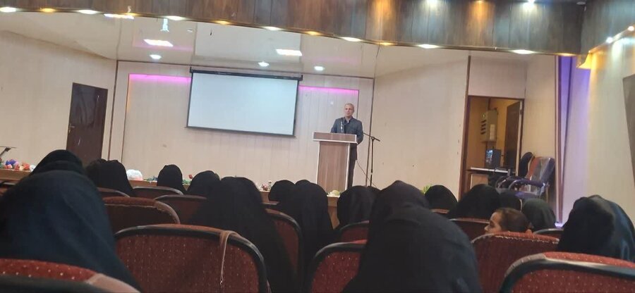 برگزاری دوره آموزشی توانمندسازی زنان تحت پوشش اداره بهزیستی نرماشیر