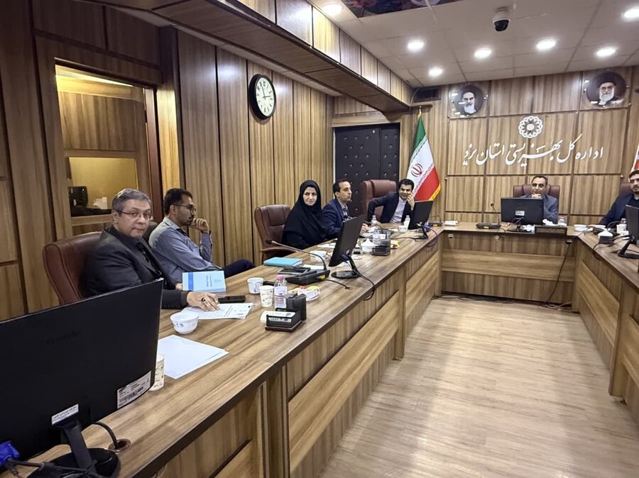 جلسه کمیته تخصصی شورای اجتماعی استان باموضوع بررسی مسائل ومشکلات مربوط به جمع آوری وساماندهی کودکان خیابانی وکار در سازمان بهزیستی تشکیل شد