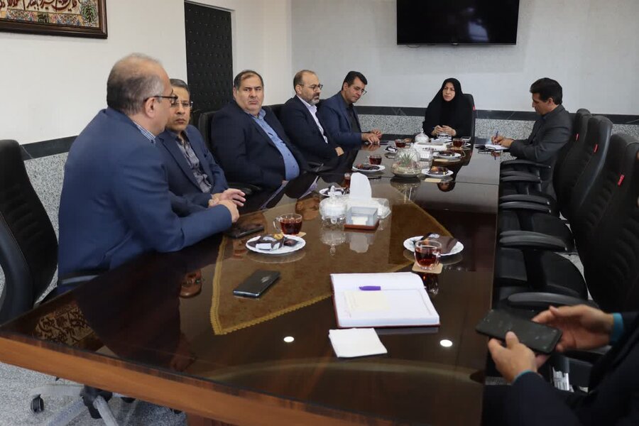 رایزنی مدیرکل بهزیستی استان با مدیر امور شعب بانک رفاه کارگران