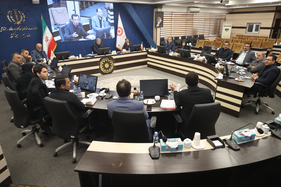 نشست بررسی پویش برای ایران همدل