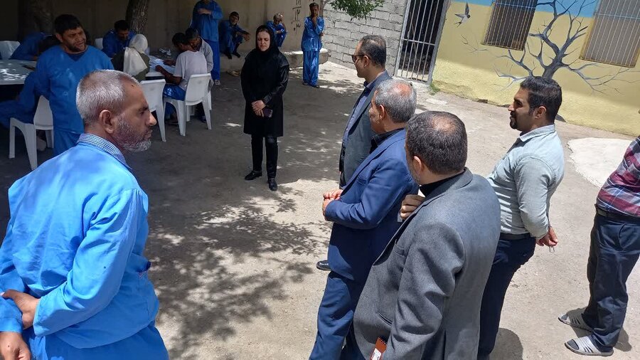 حضور مدیرکل بهزیستی استان کردستان در بهزیستی شهرستان دیواندره