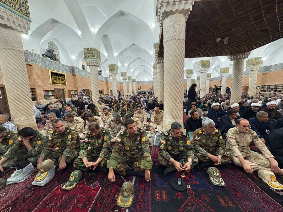 حضور مدیرکل و کارکنان بهزیستی استان کردستان