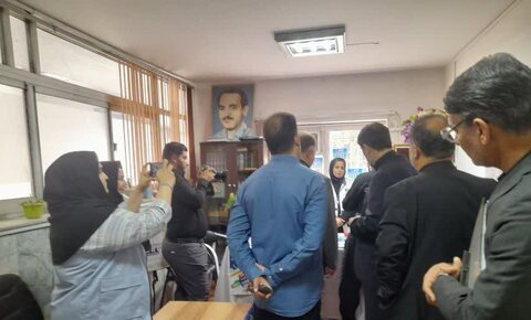 استاندار البرز و فرماندار ویژه کرج از روند خدمت‌رسانی تیم محب، اورژانس اجتماعی ۱۲۳ و مرکز مشاوره ۱۴۸۰ بازدید کردند