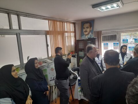استاندار البرز و فرماندار ویژه کرج از روند خدمت‌رسانی تیم محب، اورژانس اجتماعی ۱۲۳ و مرکز مشاوره ۱۴۸۰ بازدید کردند