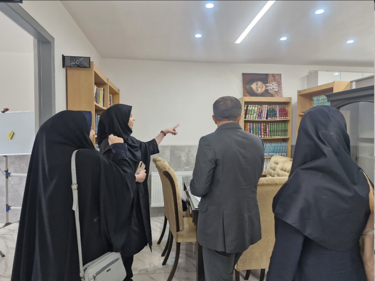 از برگزاری جلسه شورای ساماندهی سالمندان در شهرستان ها تا بازدید از مراکز روزانه سالمندان با همراهی مسئولین استانداری همدان