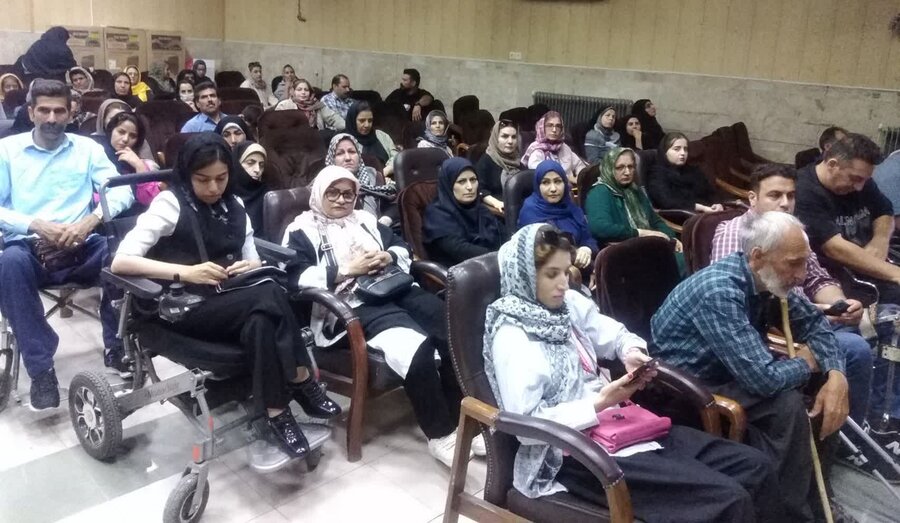 جامعه معلولین استان کرمانشاه