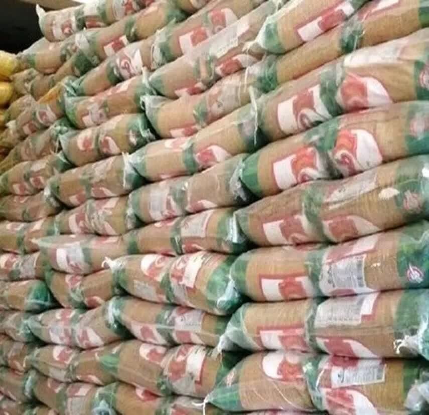 توزیع دو تن برنج بین مددجویان